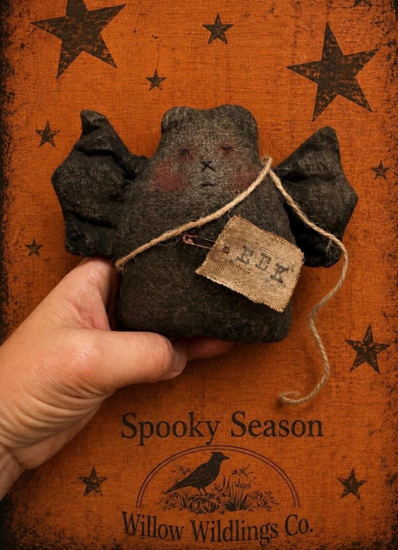 Primitive Black Bat Ornament, Rustic Farmhouse Halloween Decor