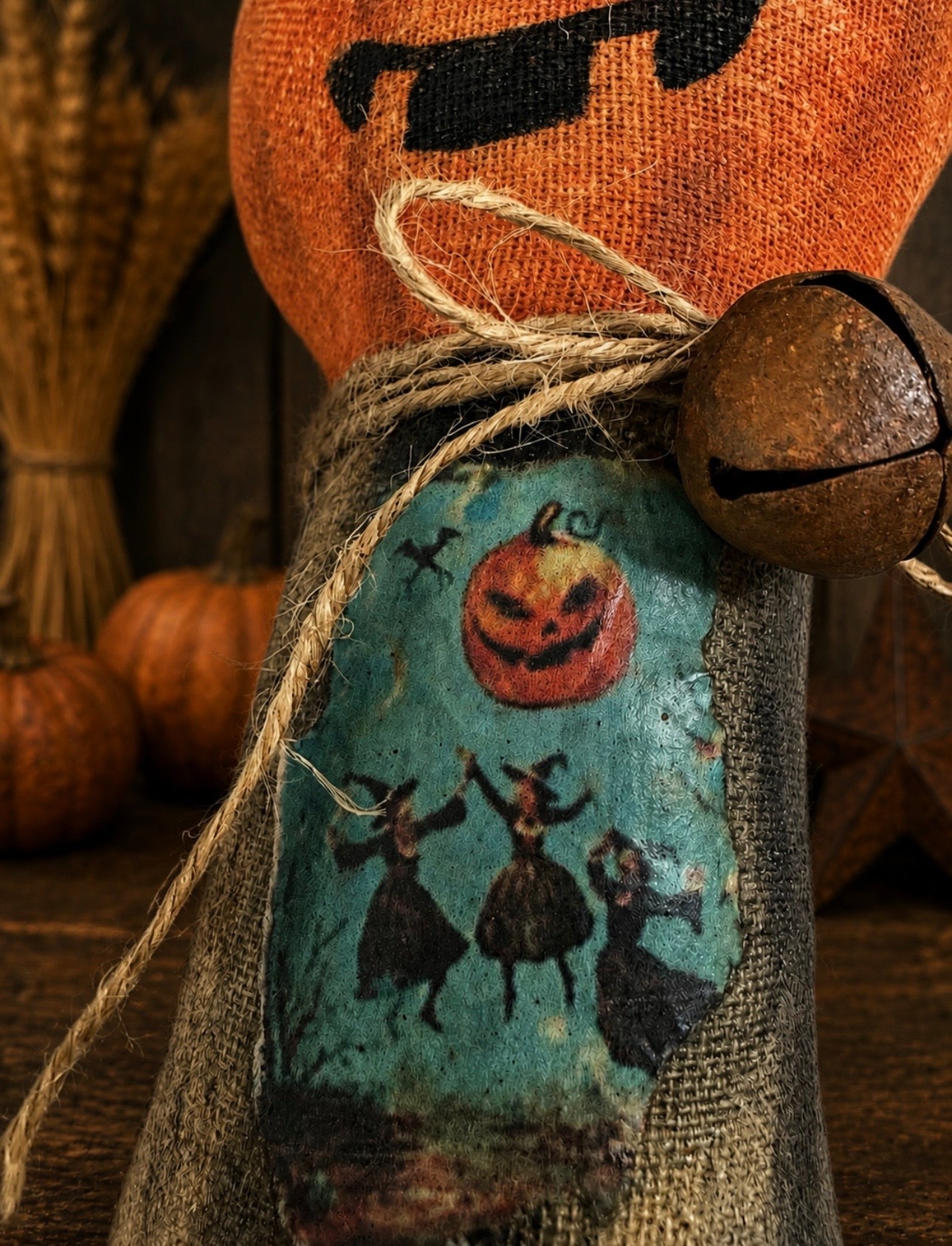 Retro Pumpkin Shelf Sitter | Primitive Halloween Decor | Vintage Style Jack O Lantern