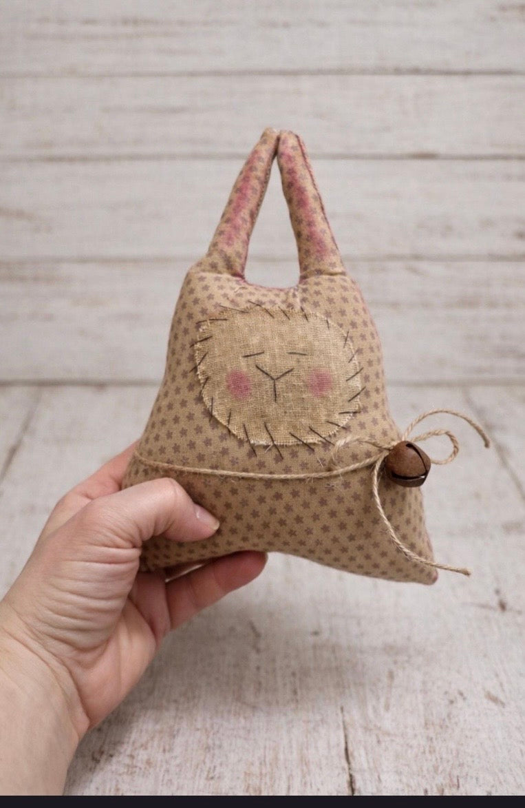 Primitive Bunny Decor – Handmade Grungy Bunny Shelf Sitter