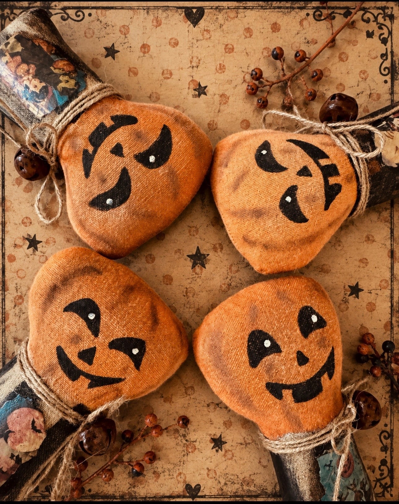 Retro Pumpkin Shelf Sitter | Primitive Halloween Decor | Vintage Style Jack O Lantern